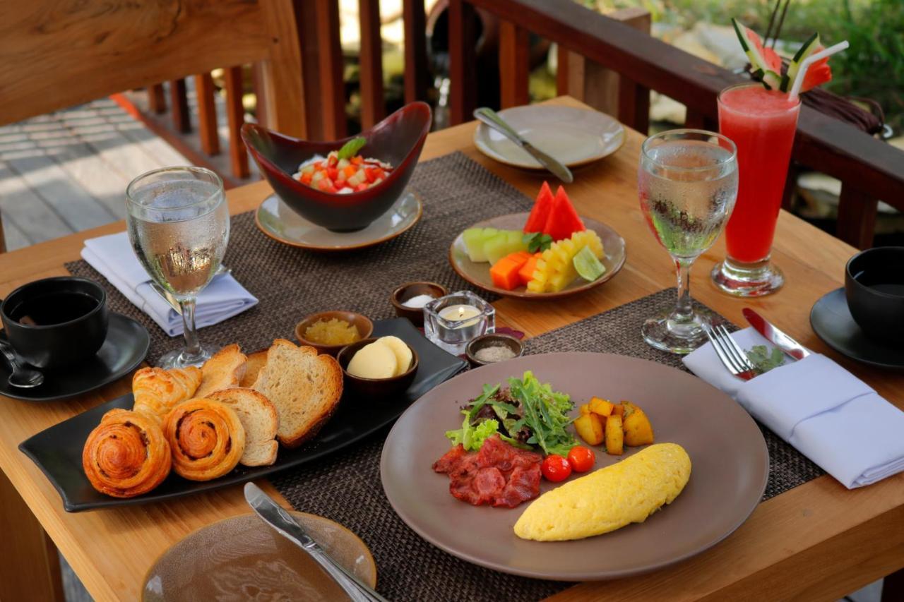 De Metra Villa Ubud By Pramana Villas エクステリア 写真